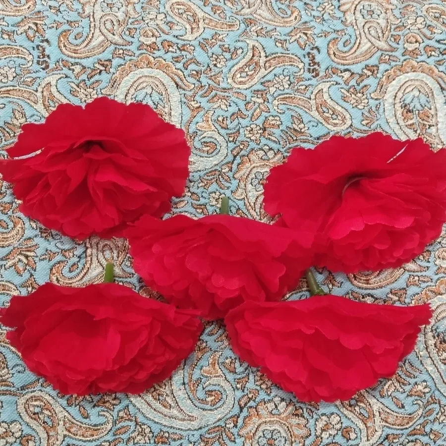 گل میخک