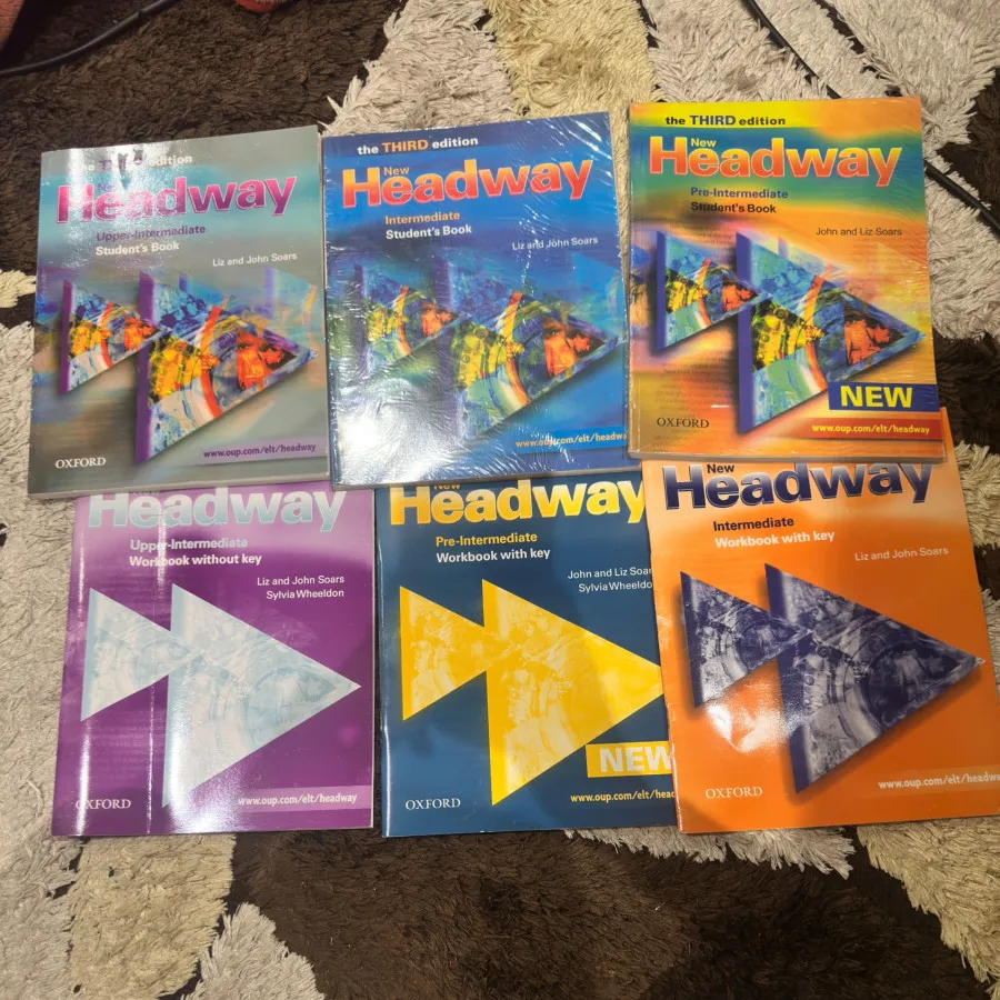 کتاب زبان headway
