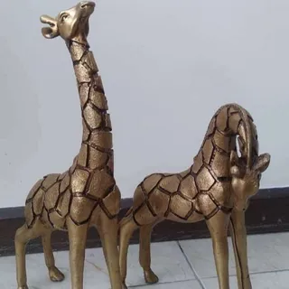 دکوری 2 زرافه