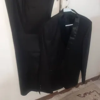 کت  و شلوار مشکی