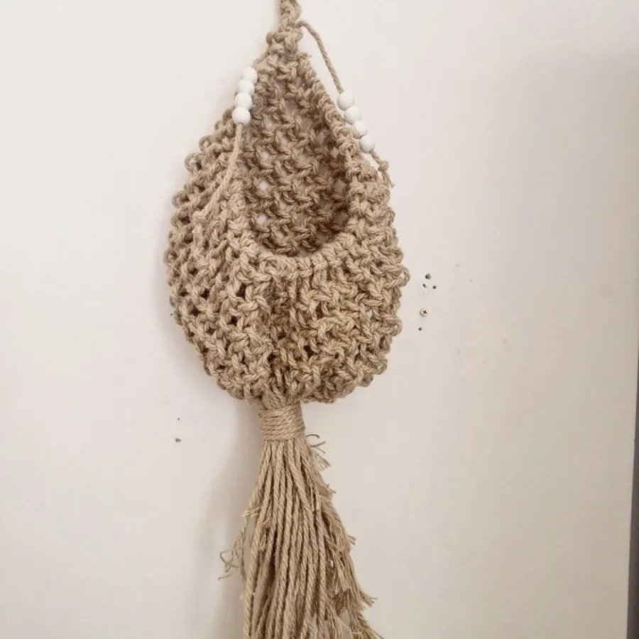 آویز مکرومه