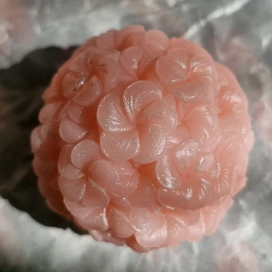 صابون توپ گلی