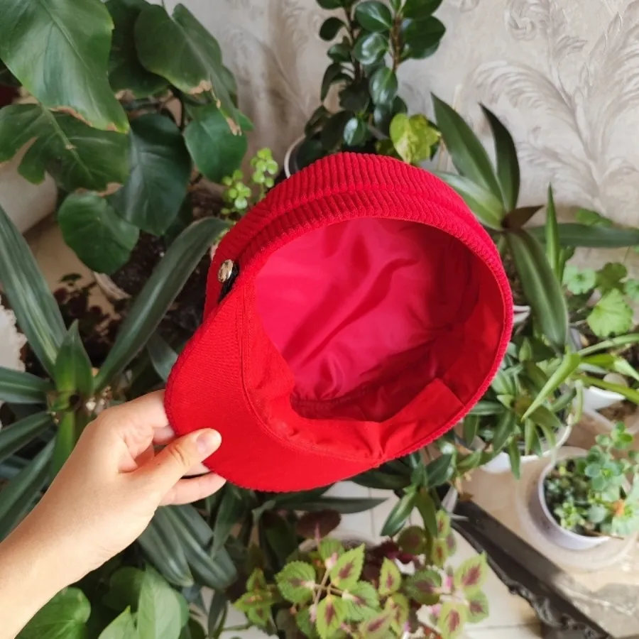 کلاه قرمز