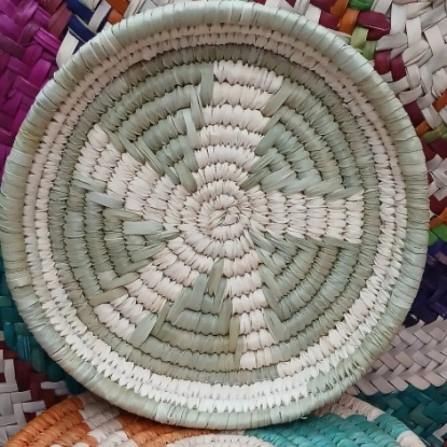 سینی حصیری یا دیوار کوب