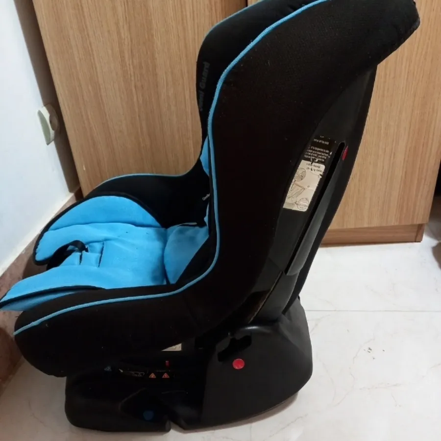 صندلی ماشین
