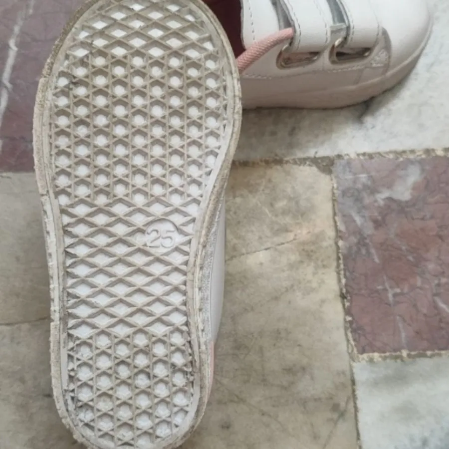 کفش بچگانه دخترانه