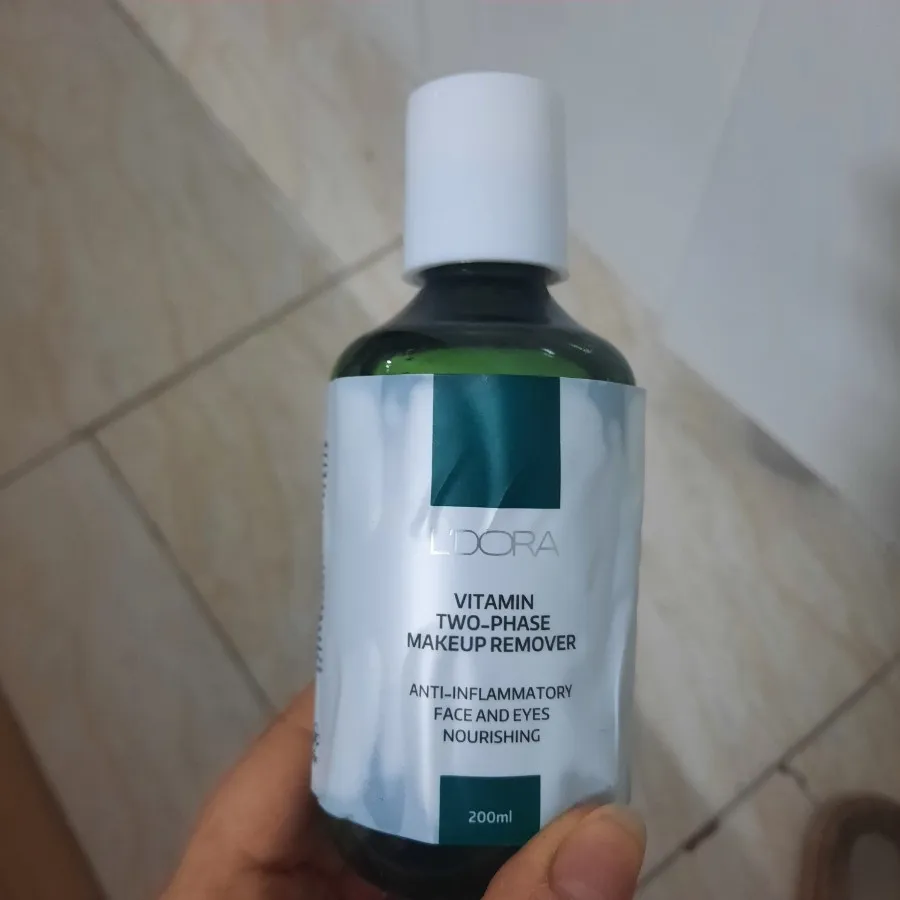 آرایش پاک کن لدورا