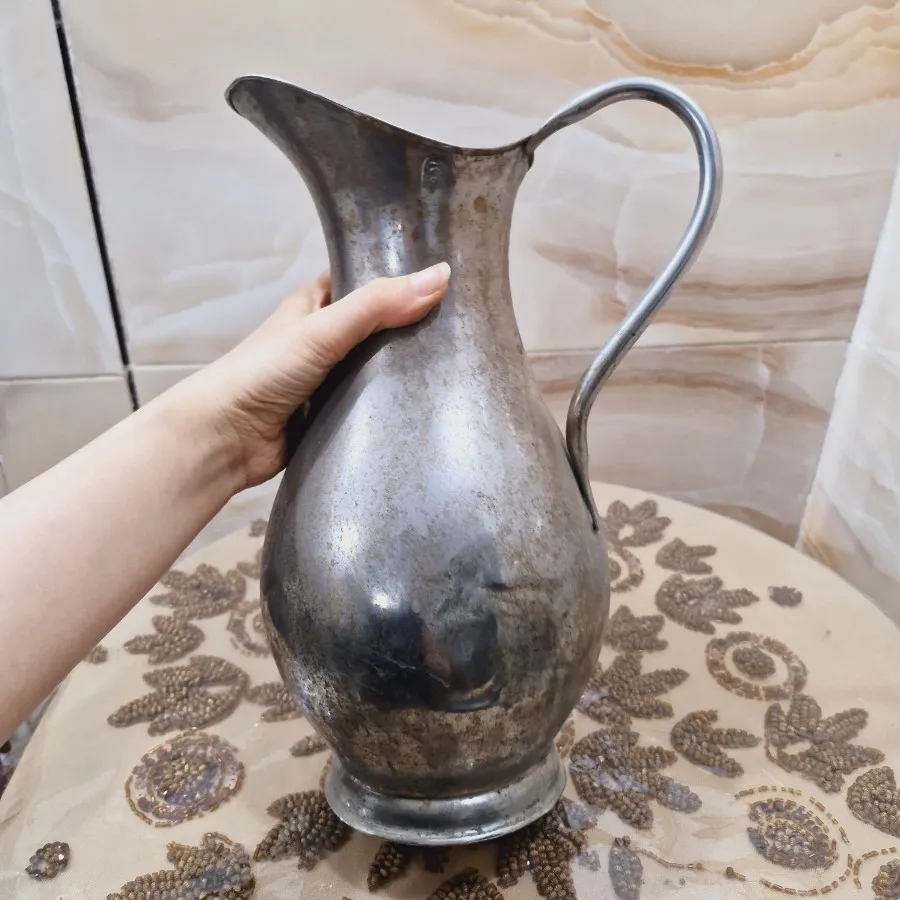 دکوری پارچ برنجی قدیمی