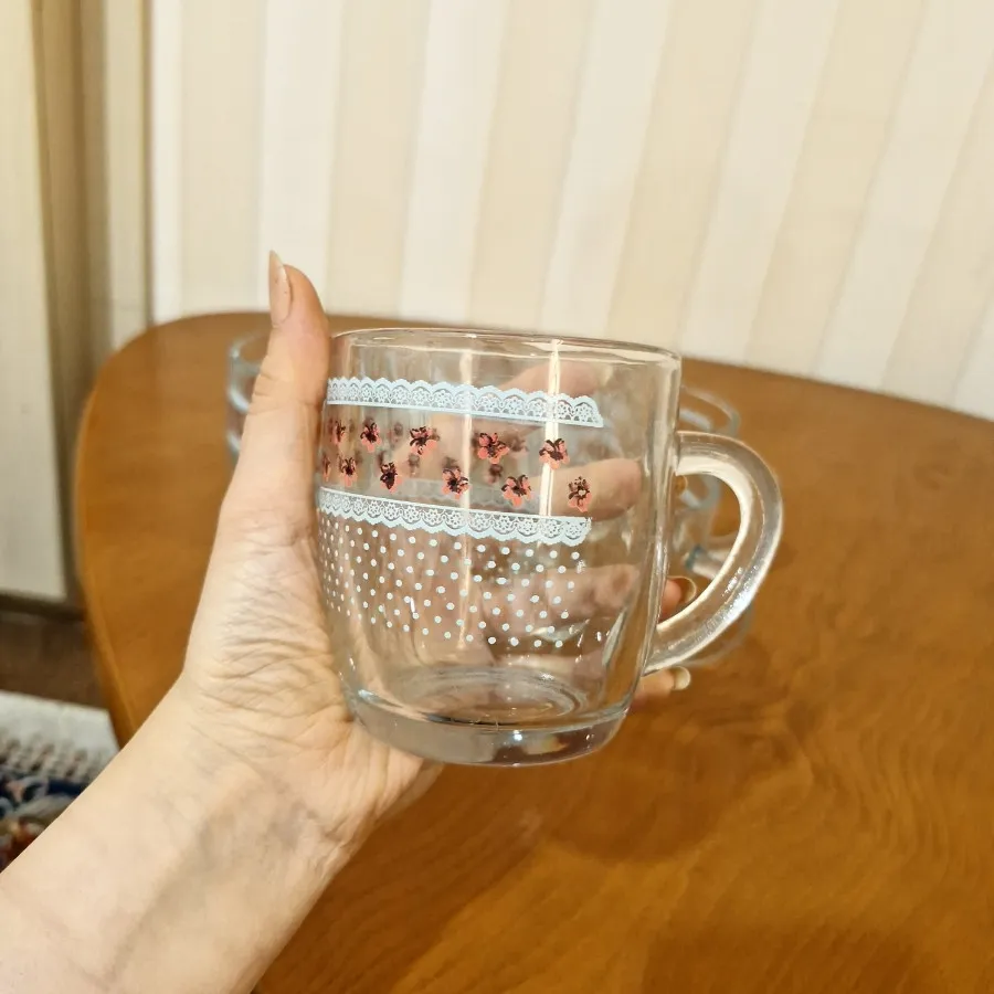 لیوان بزرگ دسته دار