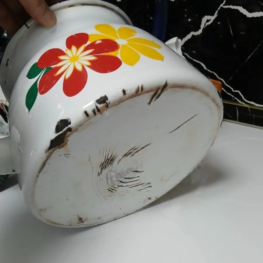 2 عدد کتری قدیمی لعابی