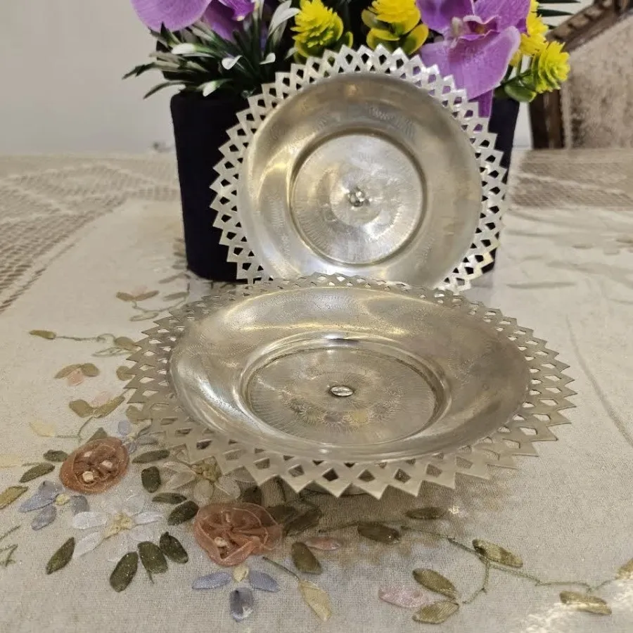 جفت شیرینی خوری ورشو