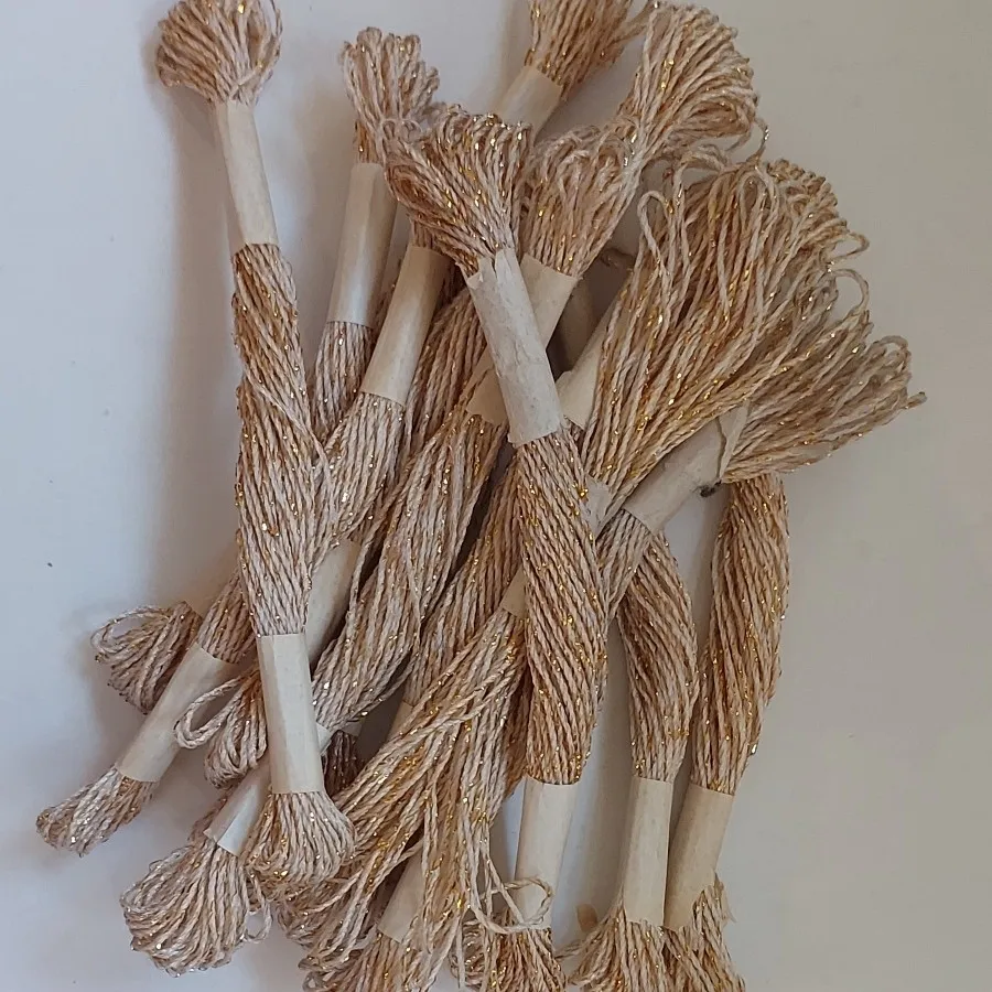 نخ گلدوزی