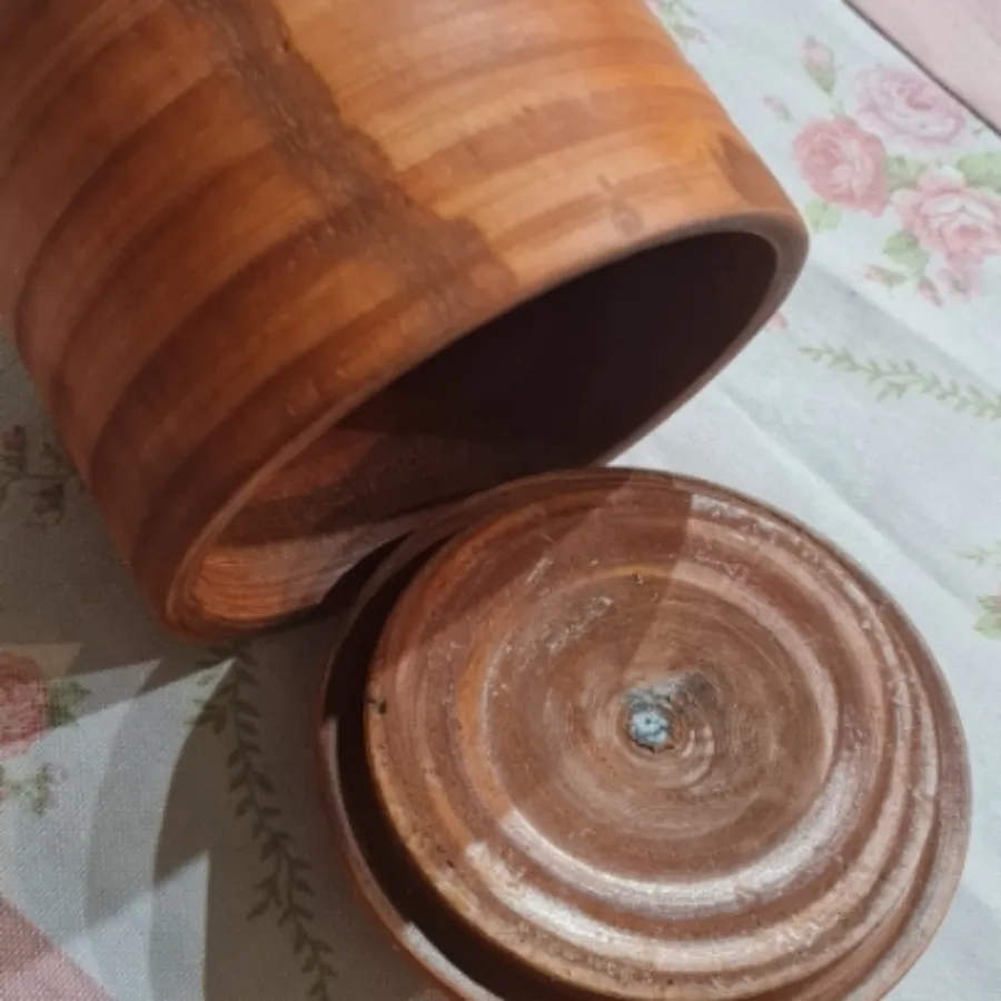 قندان چوبی کار دست سبک