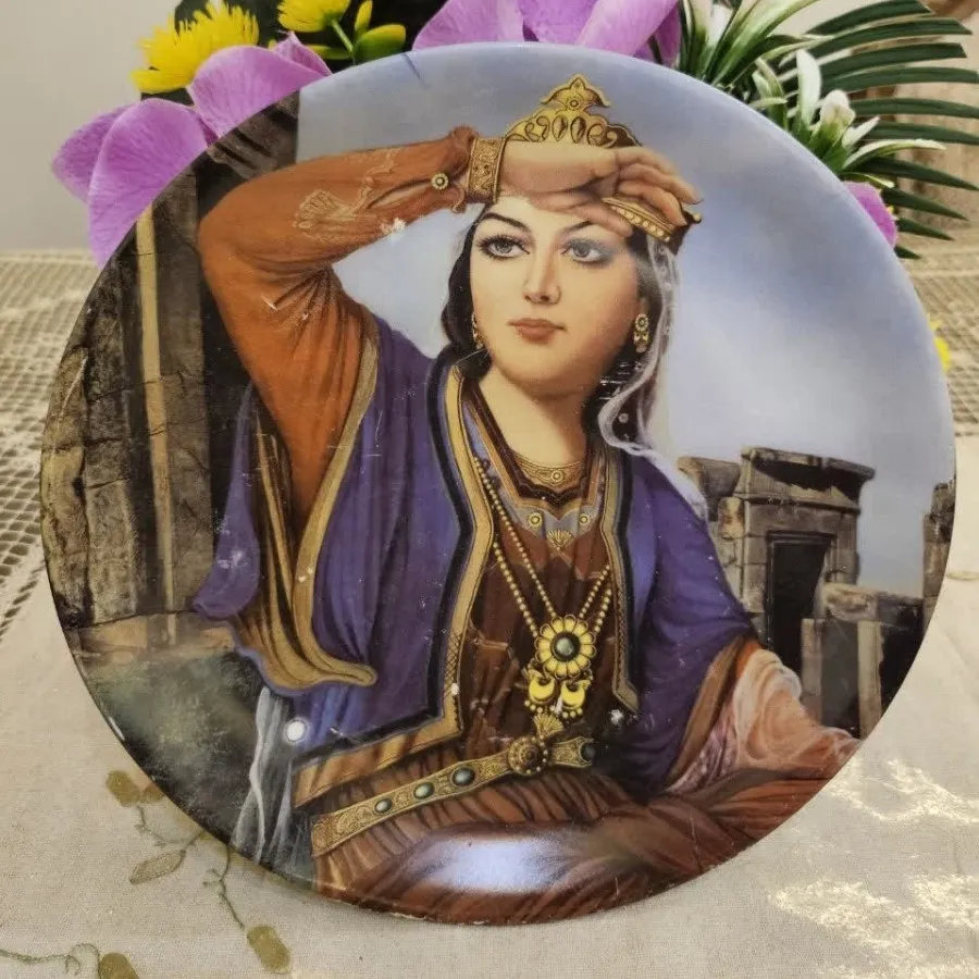 یکعدد دیوارکوب خارجی