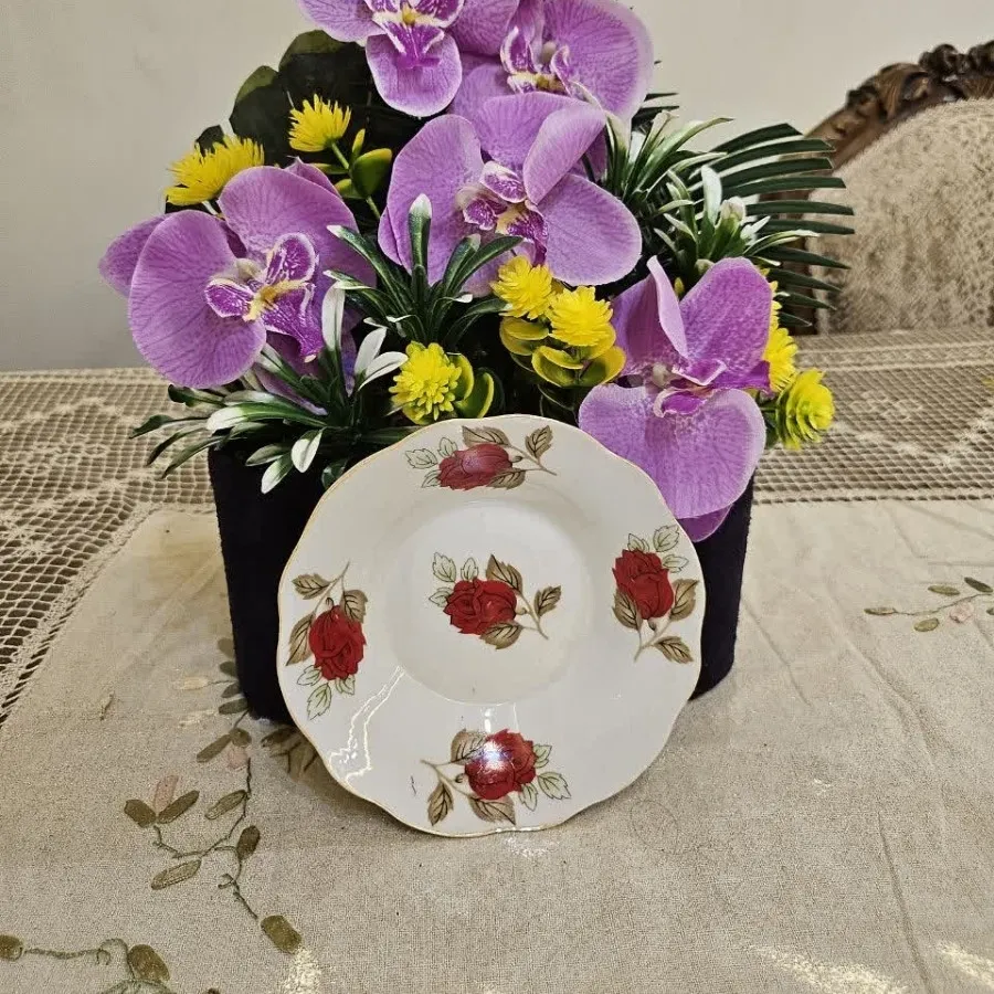 دیوارکوب قدیمی خارجی