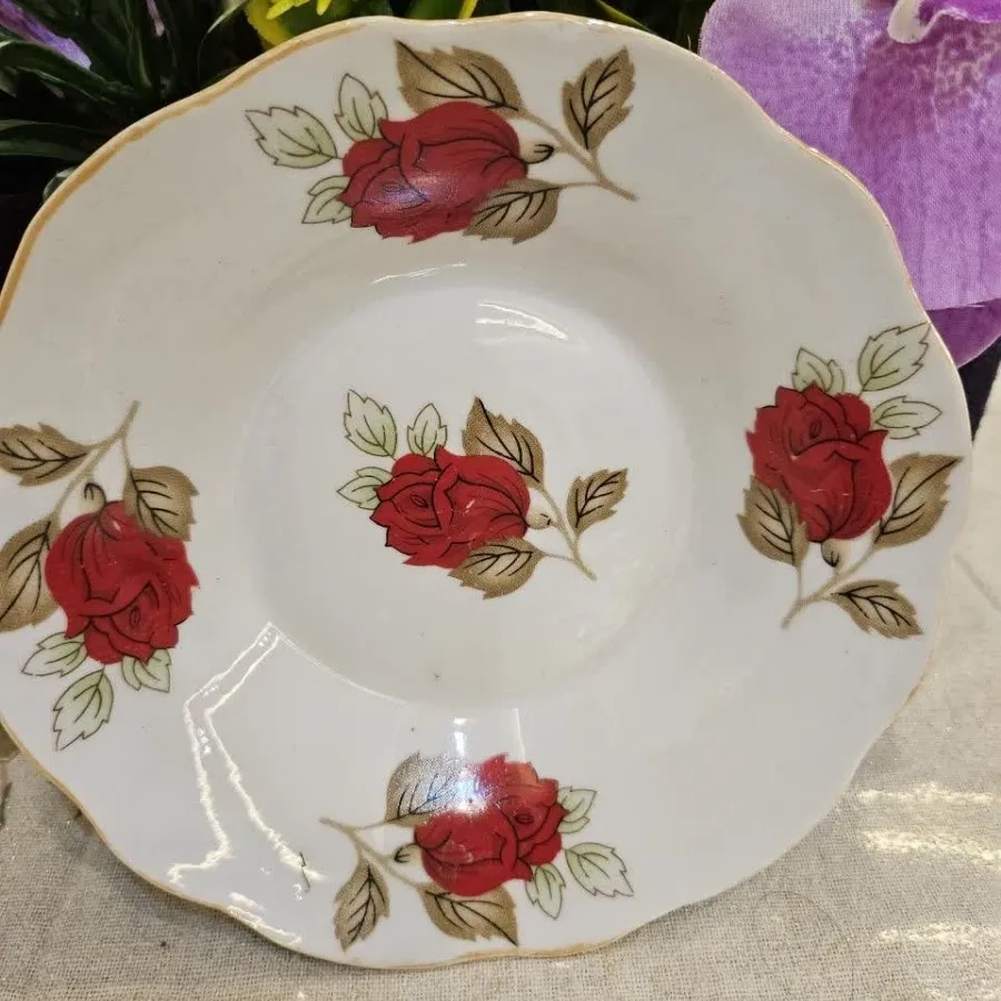 دیوارکوب قدیمی خارجی