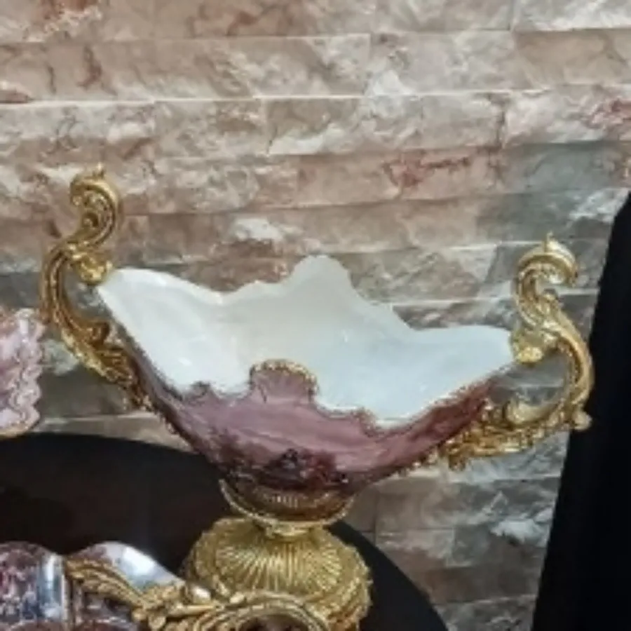 میوه خوری پایه دار