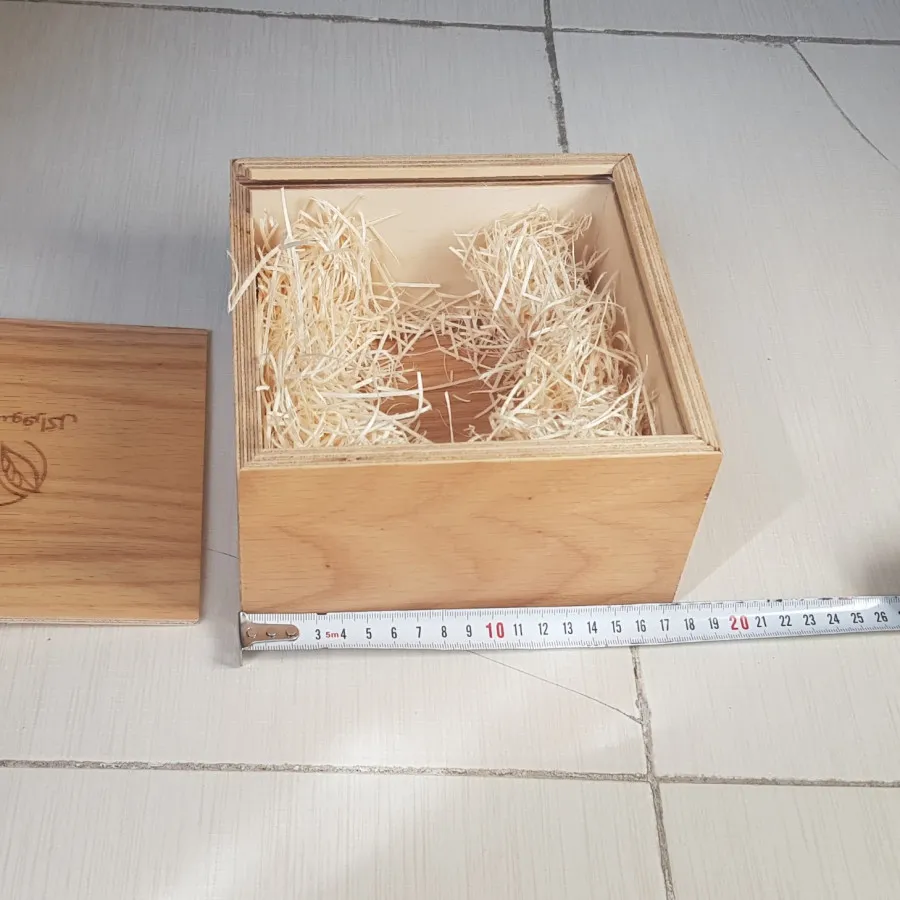 جعبه چوبی