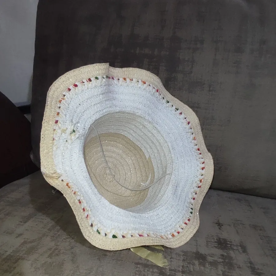 کلاه حصیری