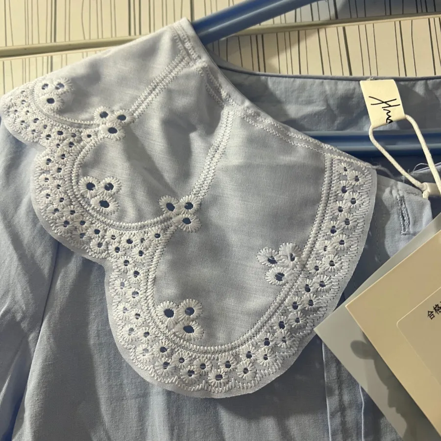 شومیز یقه خامه دوزی