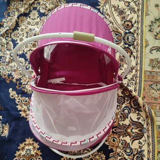 تخت تا شو و پشه بند