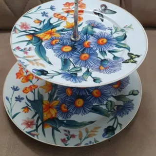 شیرینی خوری دو طبقه