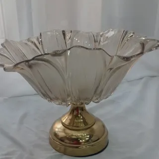 میوه خوری یا آجیل خوری