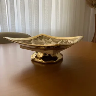 شیرینی خوری