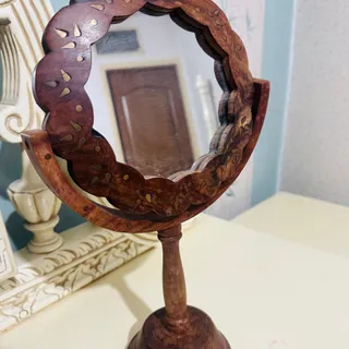 آیینه چوبی سنتی
