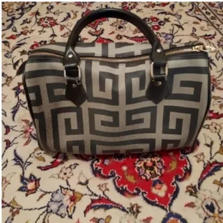 کیف صندوقی