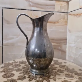 دکوری پارچ برنجی قدیمی