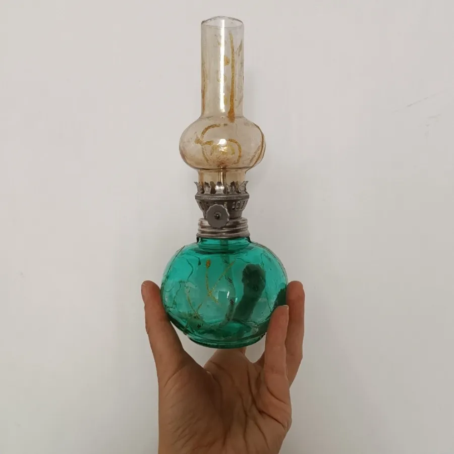 چراغ نفت سوز کوچک