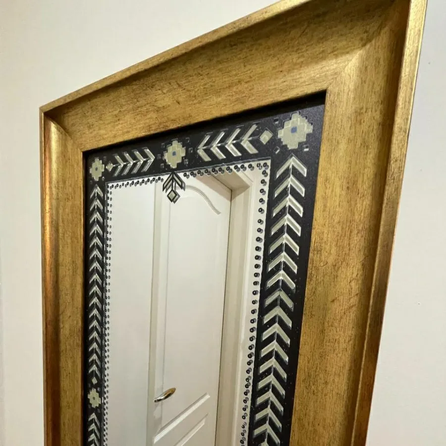 آینه چوبی