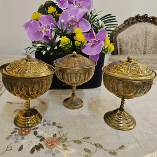 3عدد قندان پایه دار برنجی
