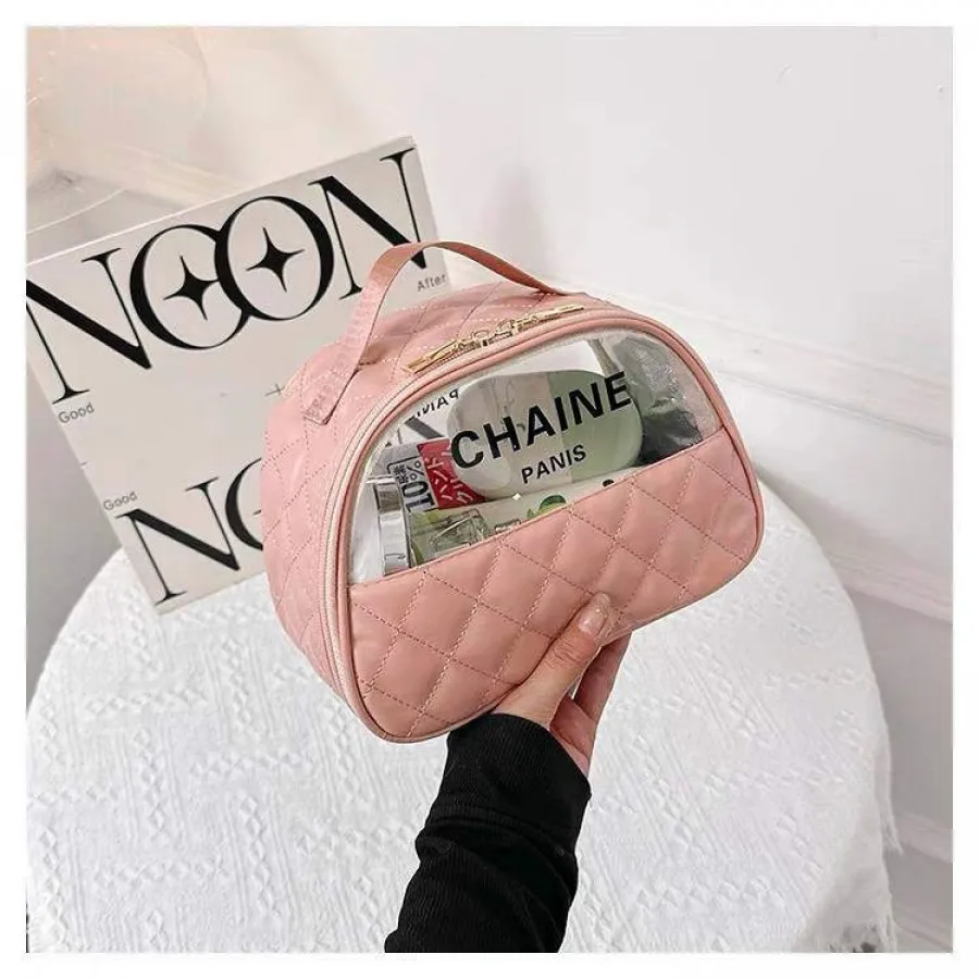 کیف آرایشی ضدآب چرمی