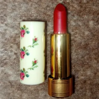 رژ گوچی gucci
