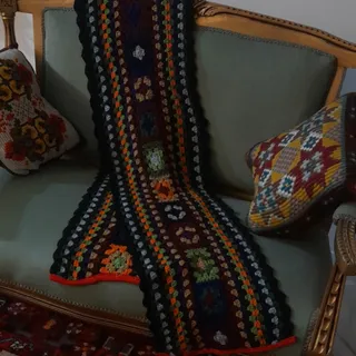 شال مبل،رانر