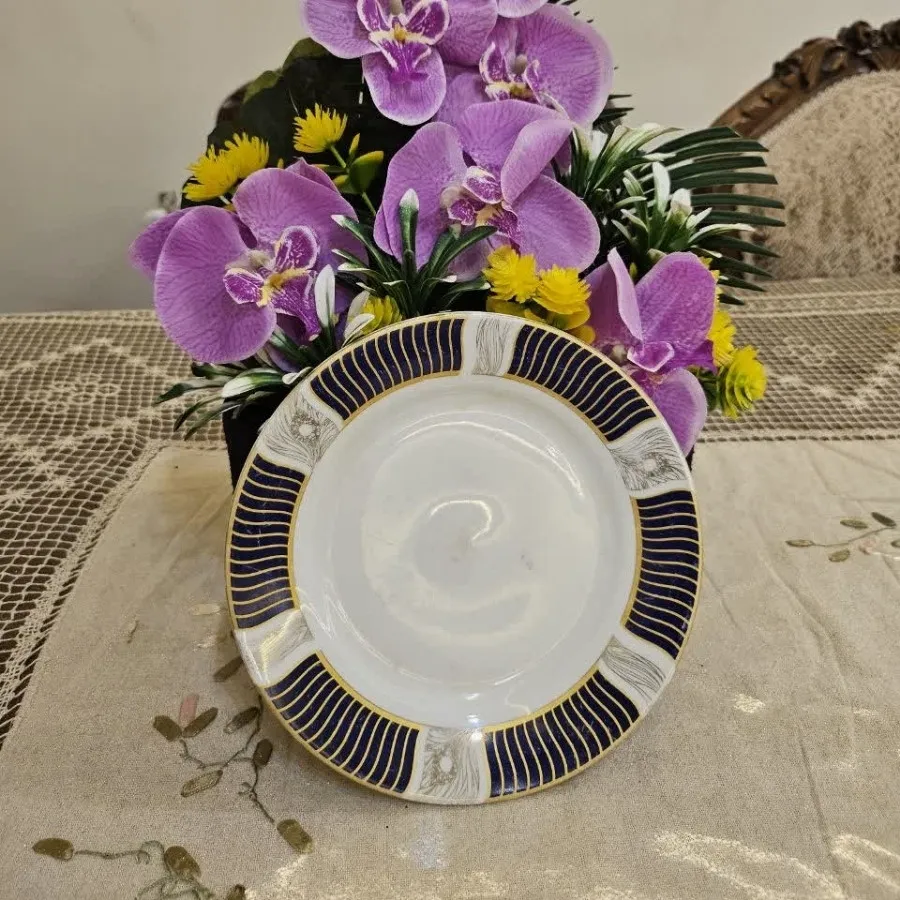 دیوارکوب قدیمی خارجی