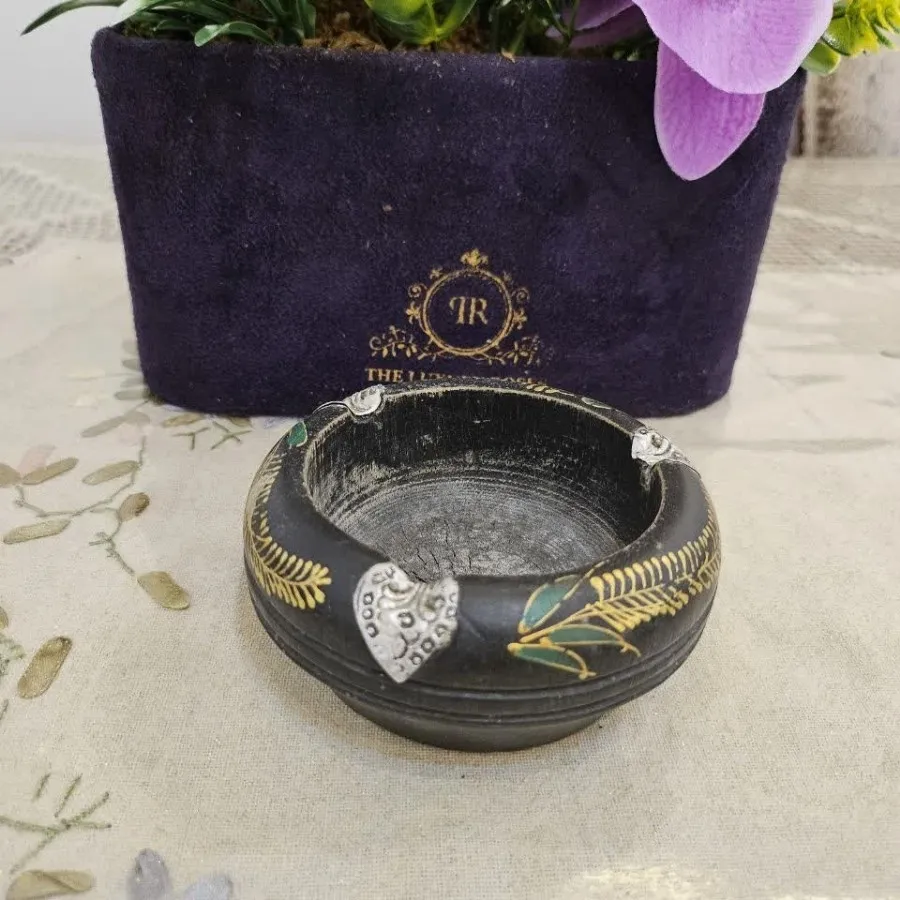 دکوری قدیمی چوبی