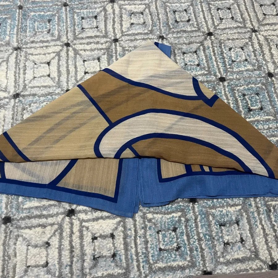 مینی اسکارف