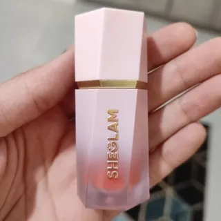رژگونه شیگلم