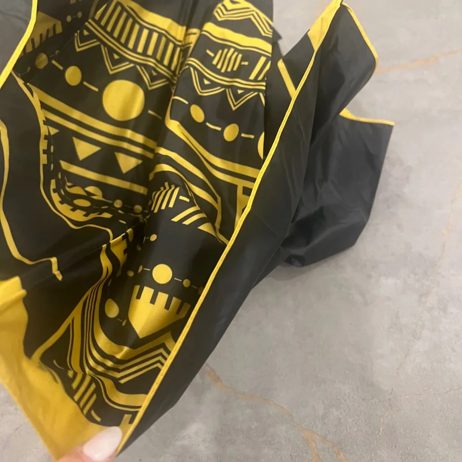 چتر مشکی