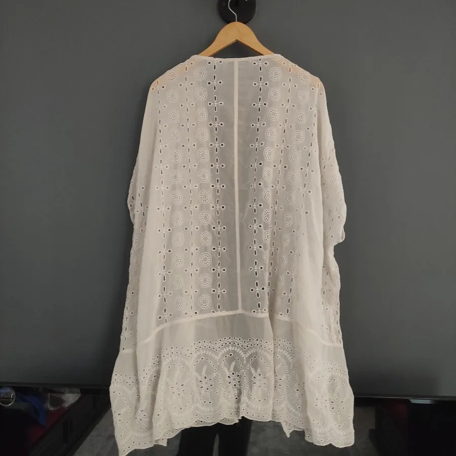 پانچو رویه خامه دوزی برند