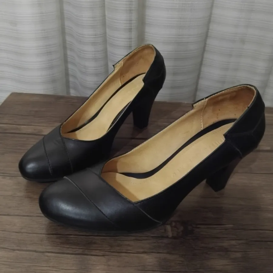 کفش بوفالو سفید