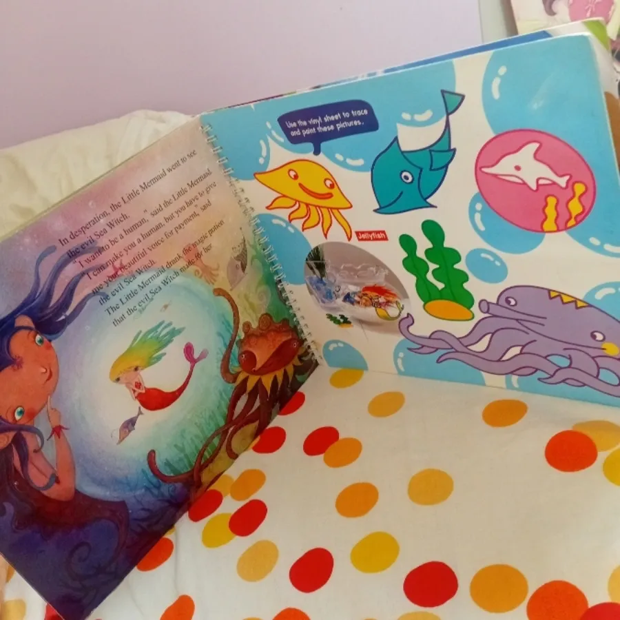 کتاب داستان mermaid
