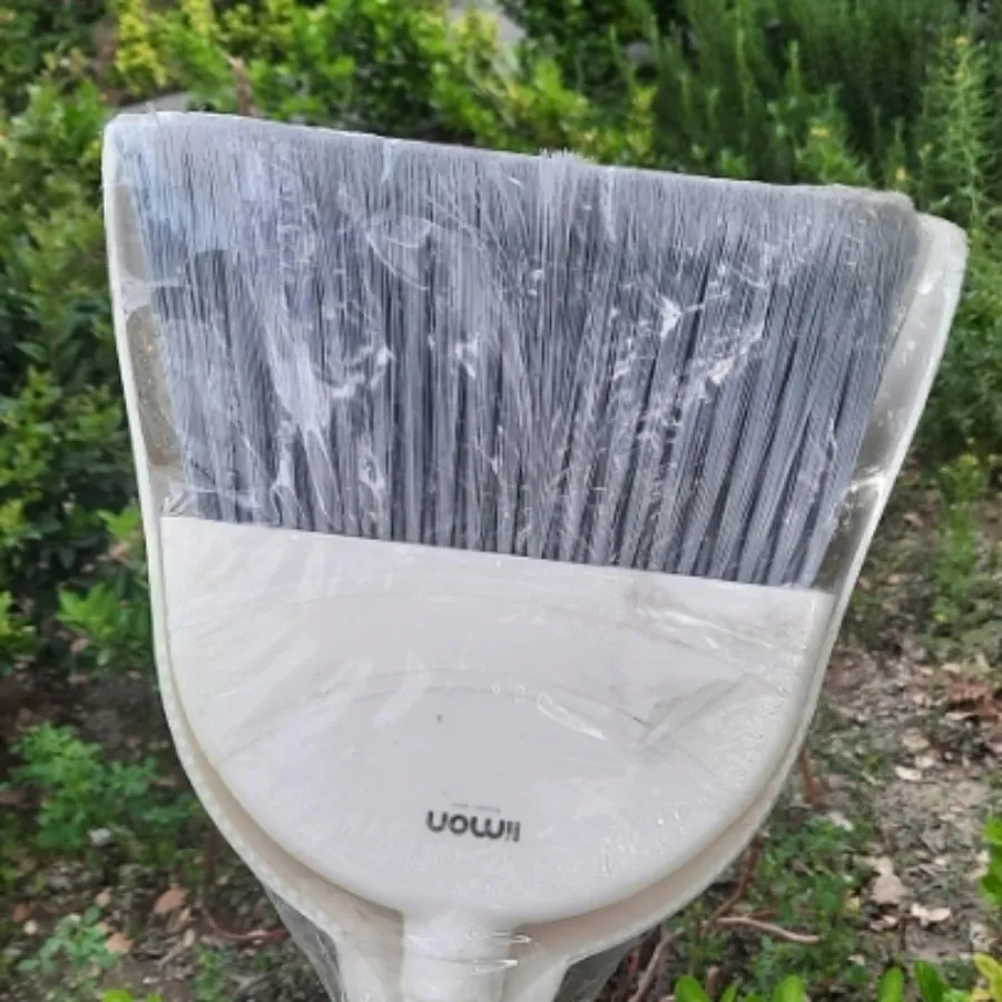 ست جارو و خاک انداز