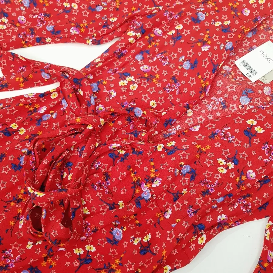 پیراهن قرمز گلدار نکست