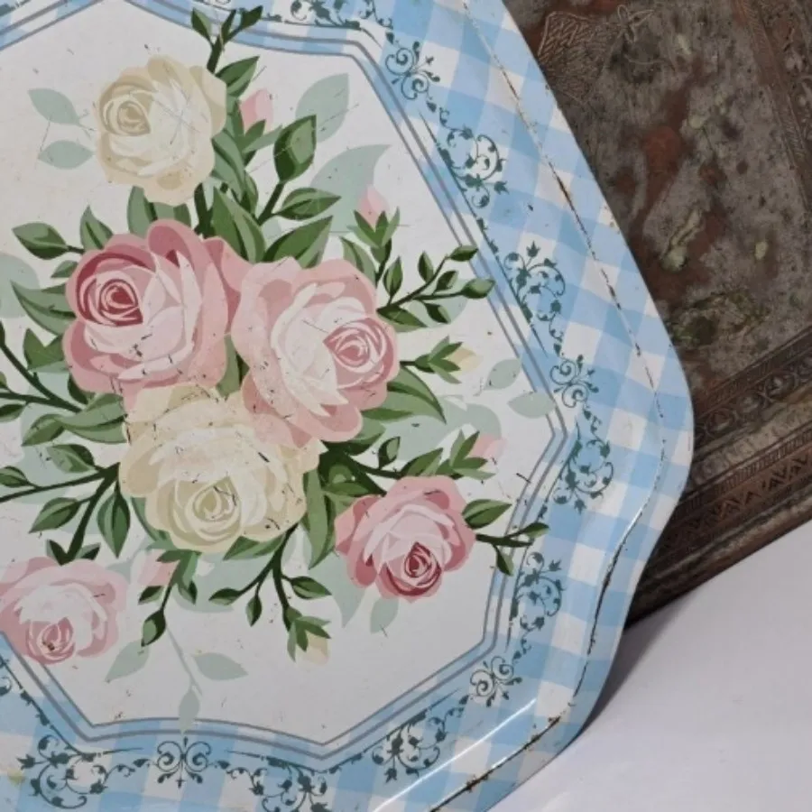 سینی قدیمی گلدار