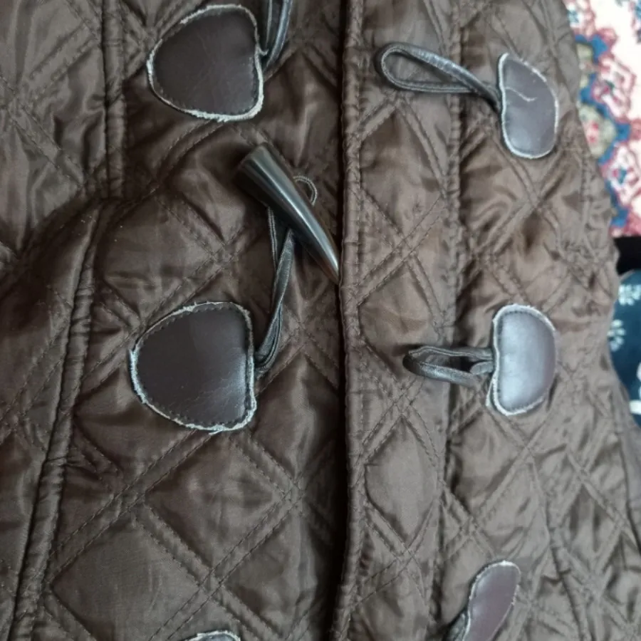 کاپشن قهوه ای