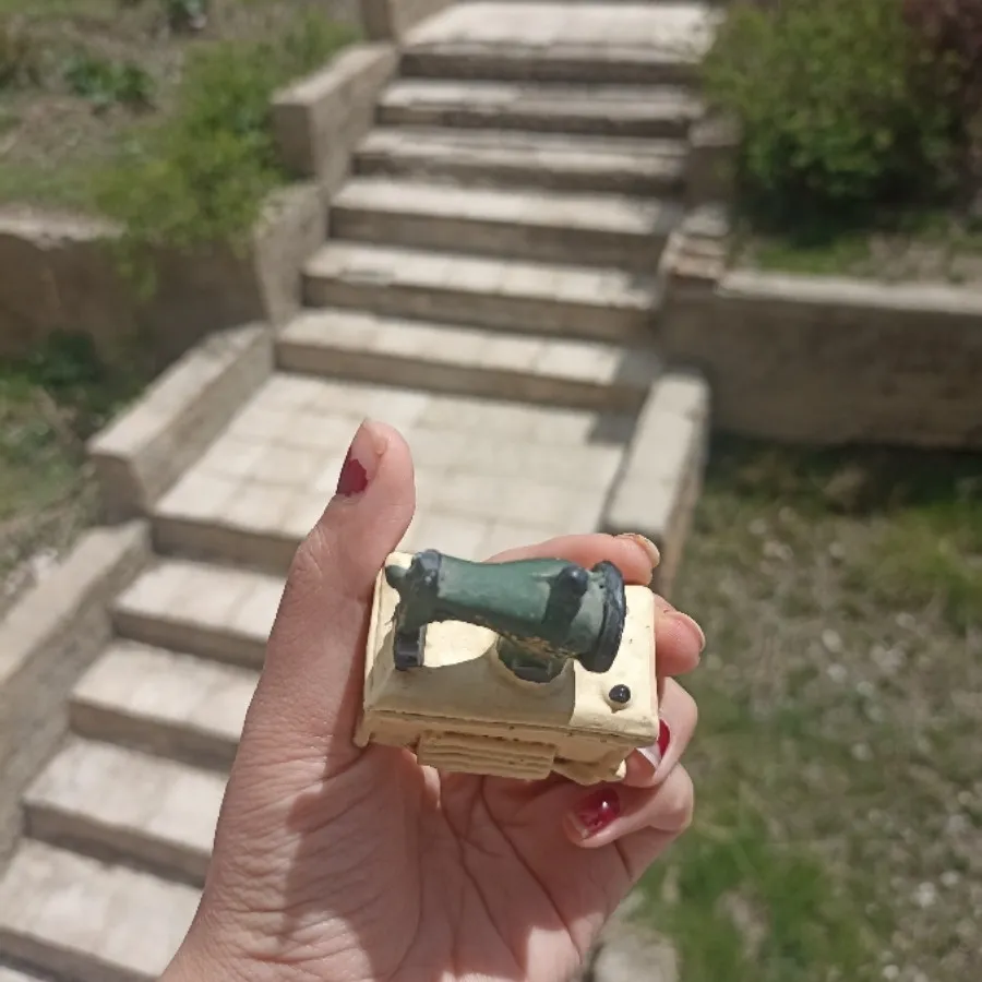 دکوری چرخ خیاطی